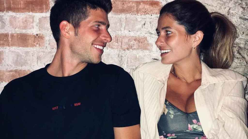 Coral Simanovich y Sergi Roberto, miradas cómplices : INSTAGRAM