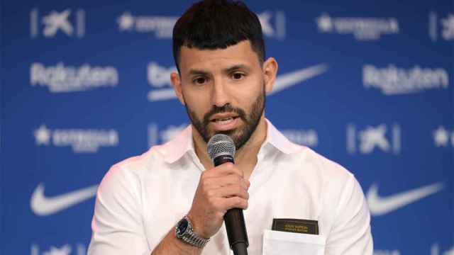 Sergio Agüero, en una imagen de archivo con el FC Barcelona / REDES