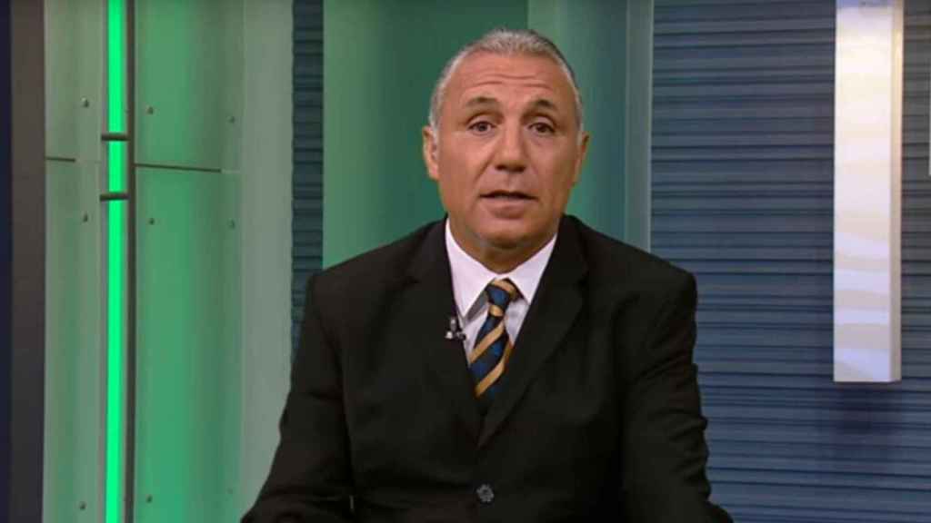 Hristo Stoichkov en TUDN donde hace de tertuliano / Redes