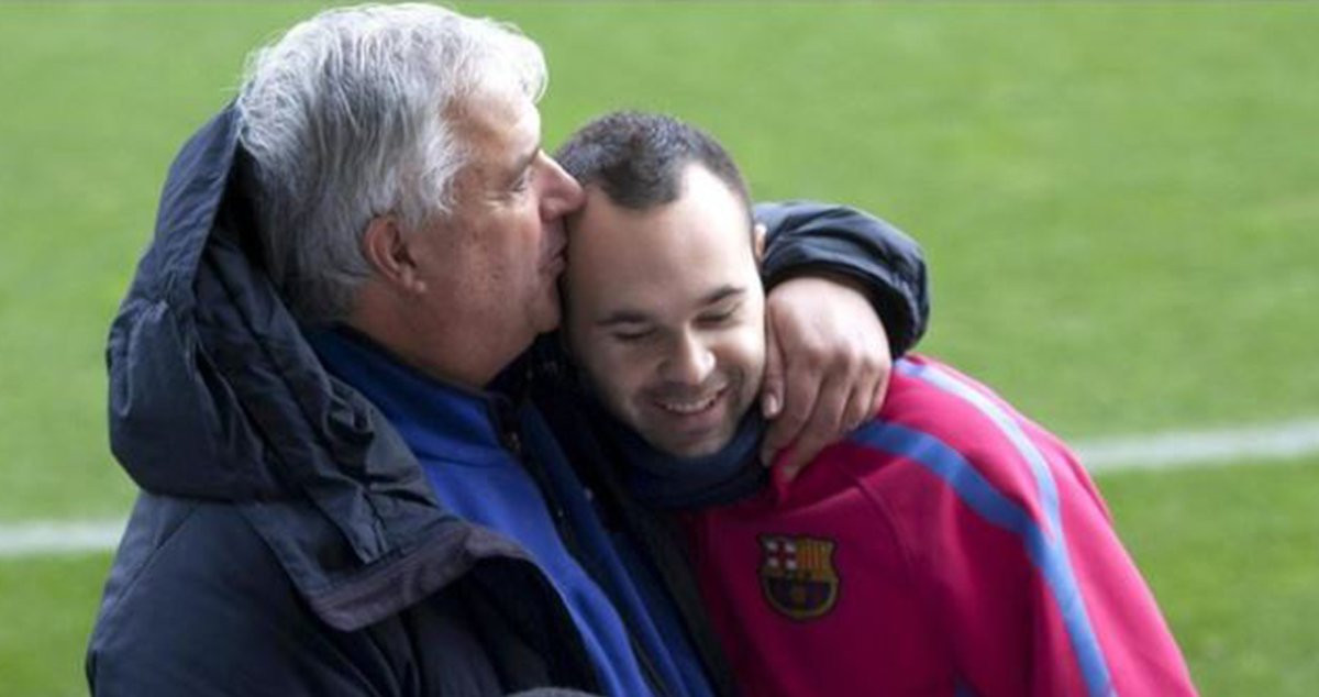 Benaiges fue el mentor de Andrés Iniesta / REDES