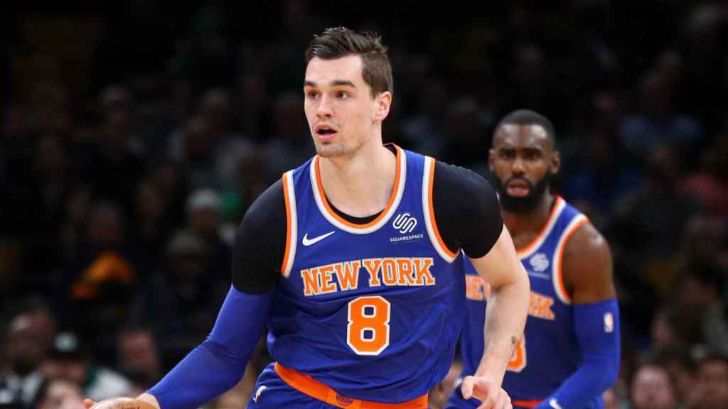 Mario Hezonja, en un partido con los New York Knicks, en la NBA, ha fichado por el Real Madrid tras jugar en el Barça / NBA