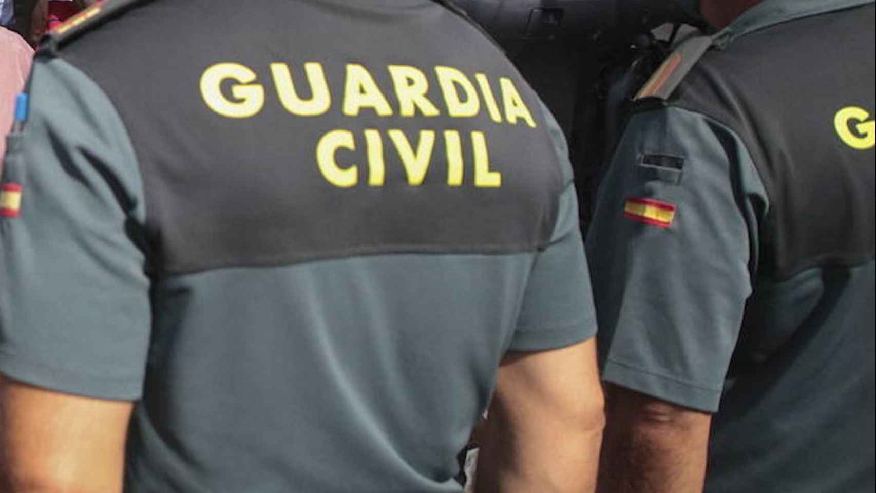 Dos agentes de la Guardia Civil / EFE