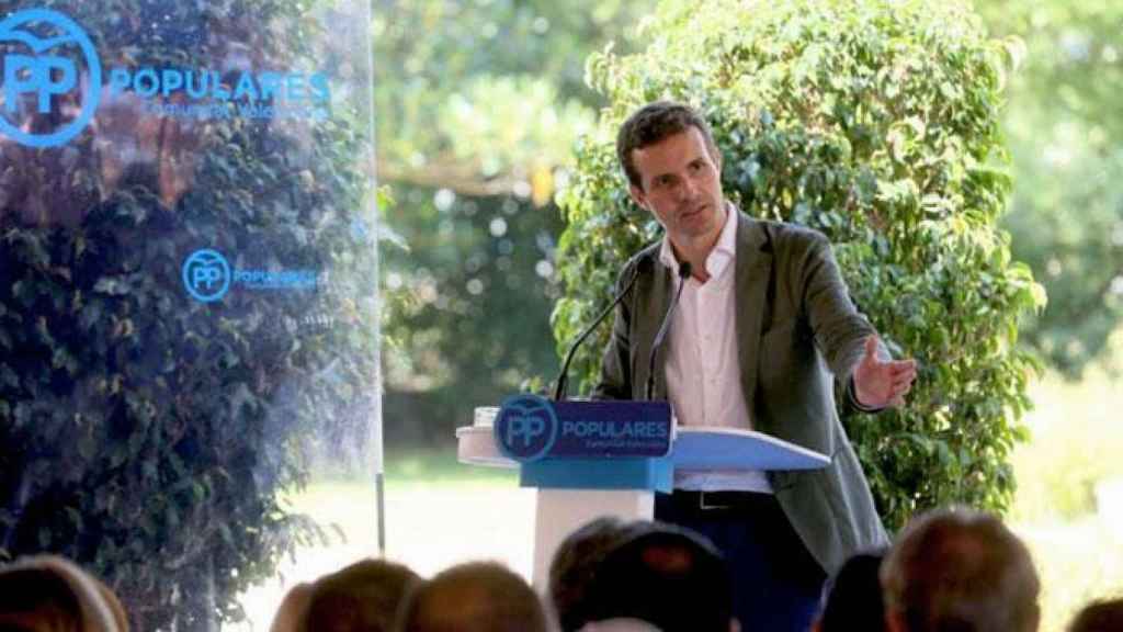 El líder del PP, Pablo Casado, carga contra la declaración sobre los indultos a independentistas de Teresa Cunillera desde Valencia / PP