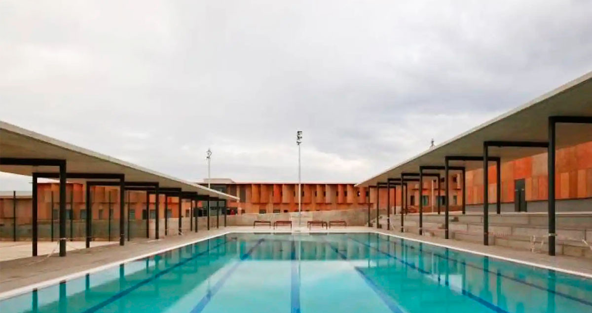 Imagen del área de piscina del Centro Penitenciario de Lledoners / Cedida