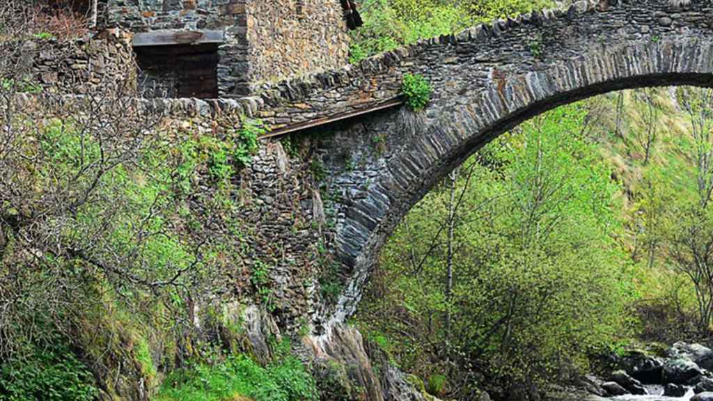 Puente de Lladorre / CG