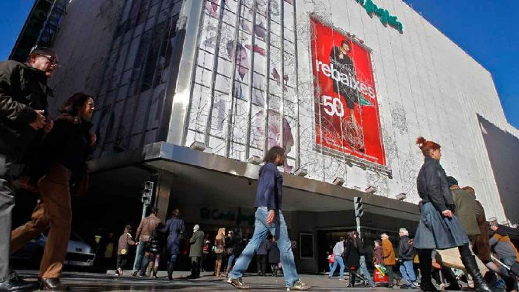 Imagen de un gran almacén de El Corte Inglés en España / EFE