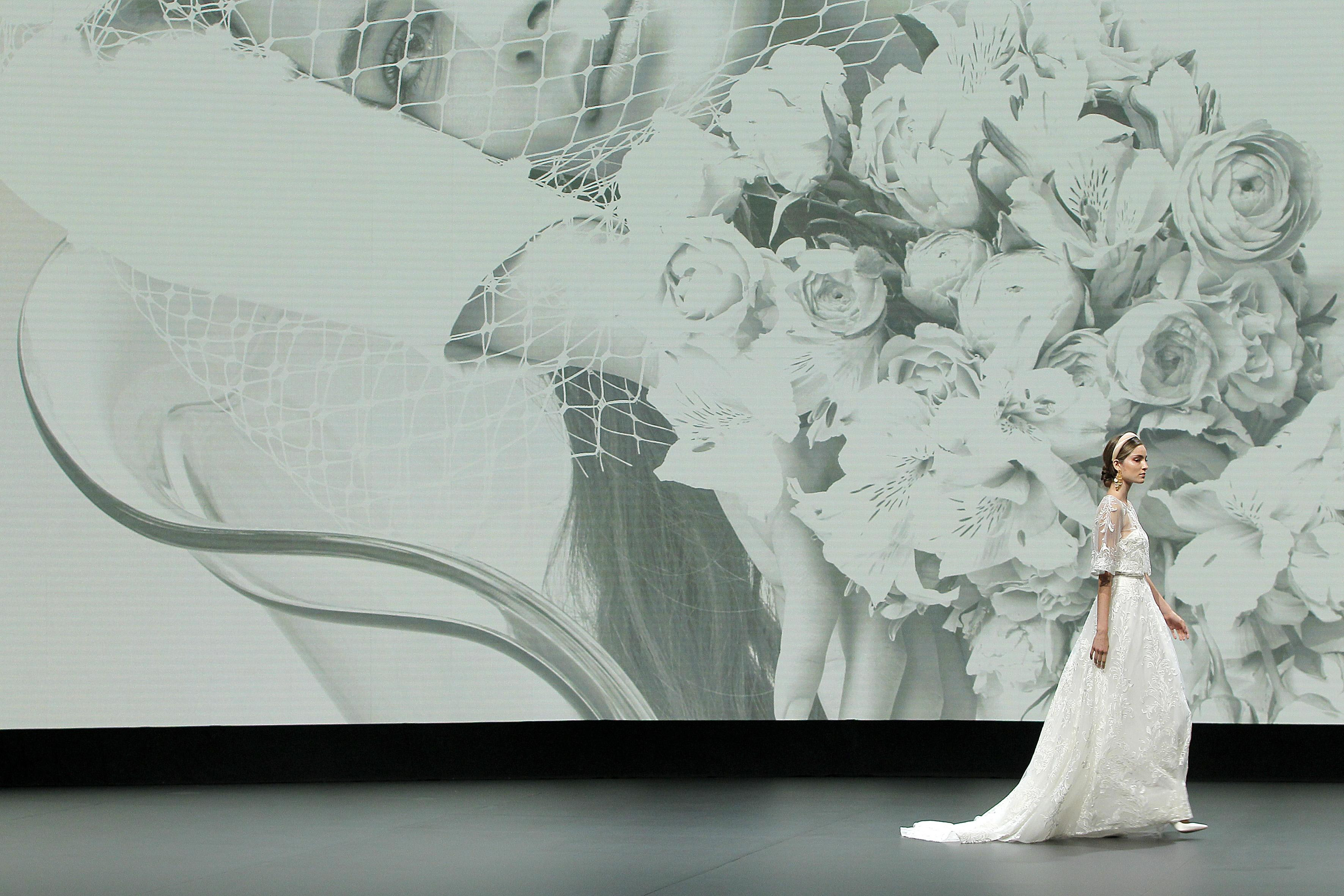 Desfile de vestidos de novia de Jesus Peiro / BRIDAL FASHION WEEK