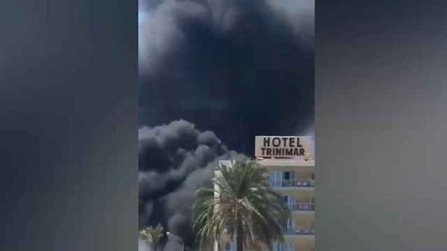 Incendio en un hotel de Benicàssim / TWITTER