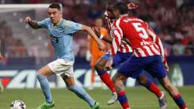 El jugador del Celta, Iago Aspas, contra el Atlético de Madrid EFE