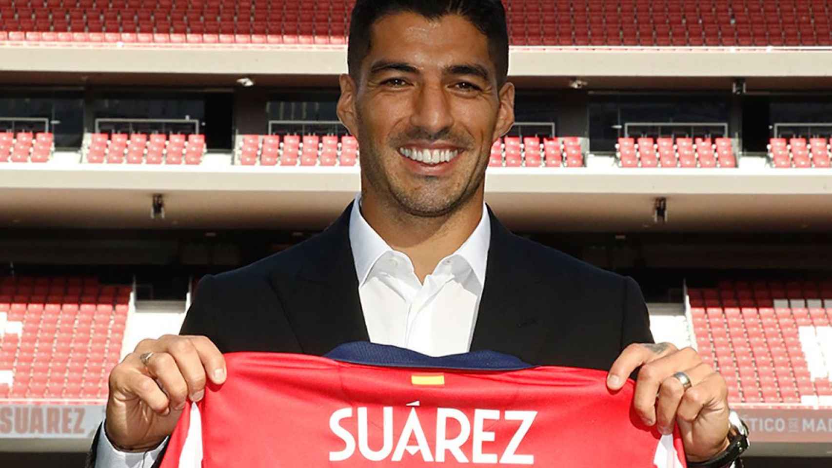 Luis Suárez en su presentación con el Atlético de Madrid / ATM