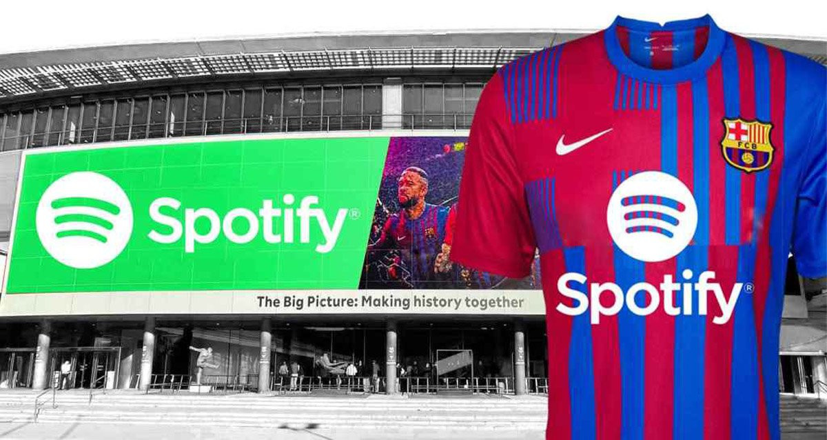 Montaje con el logo de Spotify en la camiseta del Barça y en el Camp Nou / EL ESPAÑOL