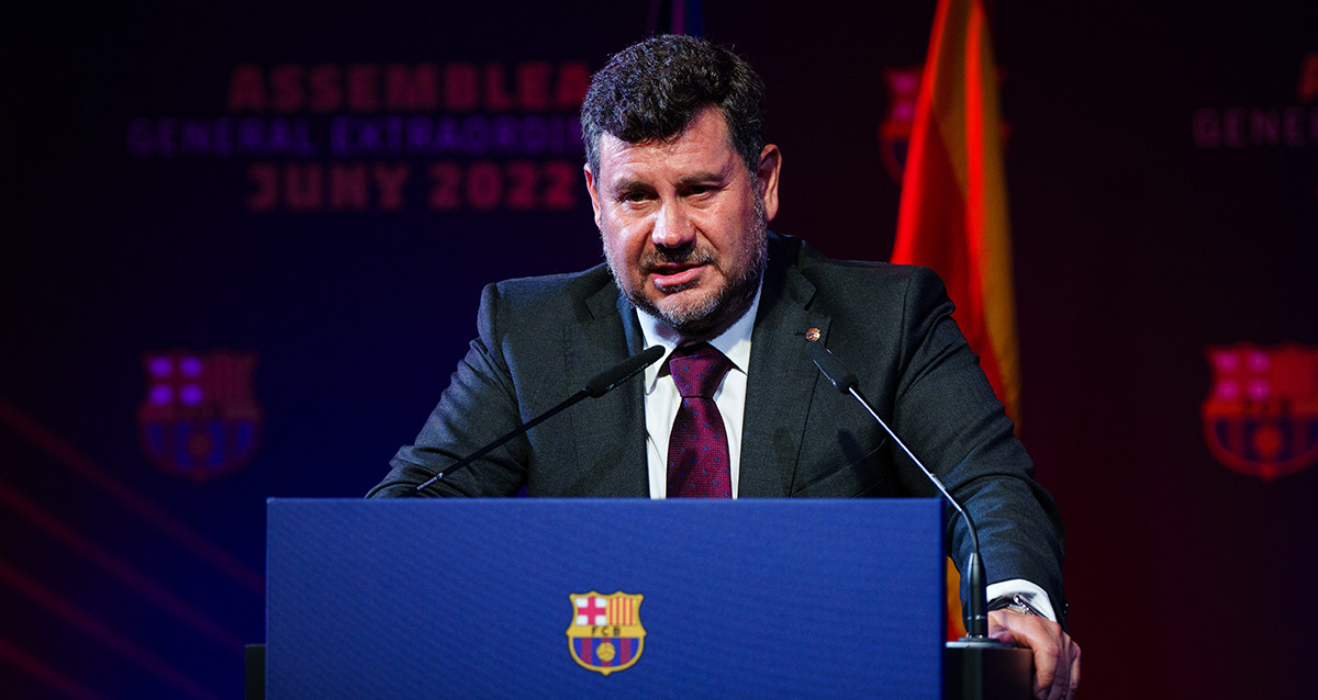 Eduard Romeu, vicepresidente económico del Barça, en su intervención sobre la venta de los derechos televisivos / FCB