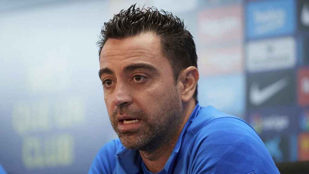 Xavi Hernández, durante una rueda de prensa del Barça / EFE