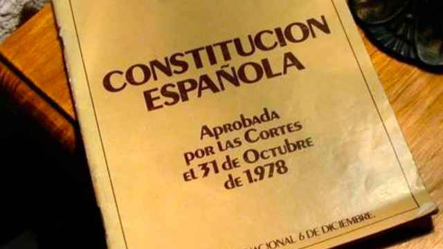 Un ejemplar de la Constitución Española de 1978 / CG