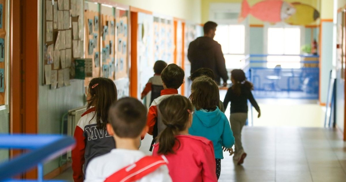 Imagen de archivo de unos niños en la escuela / EP