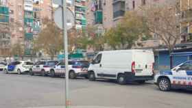 Mossos y Policía Local de Sant Adrià responden a los okupas - AYUNTAMIENTO SANT ADRIÀ