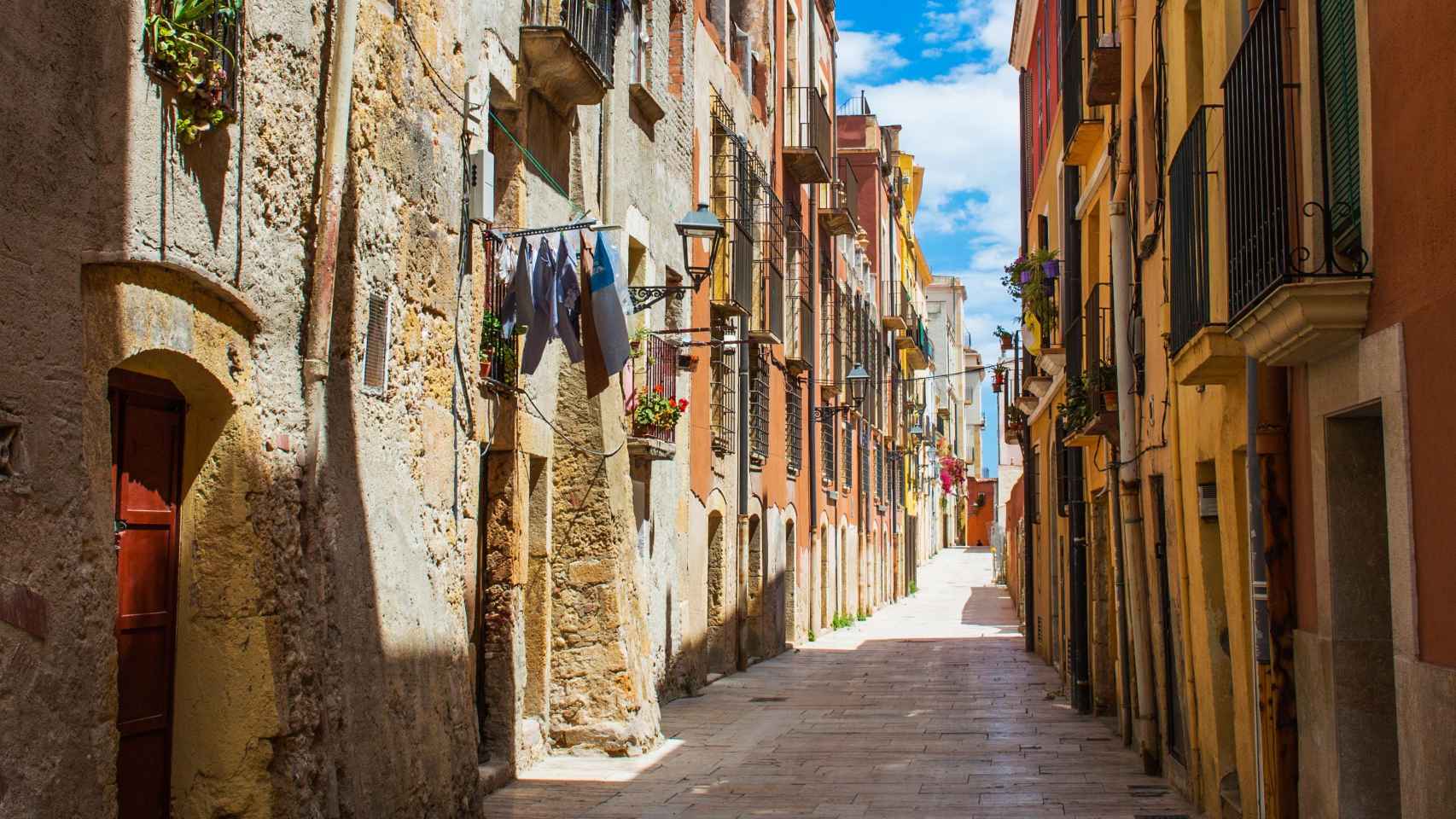 Cataluña cuenta con multitud de lugares para hacer excursiones de un día / UNSPLASH