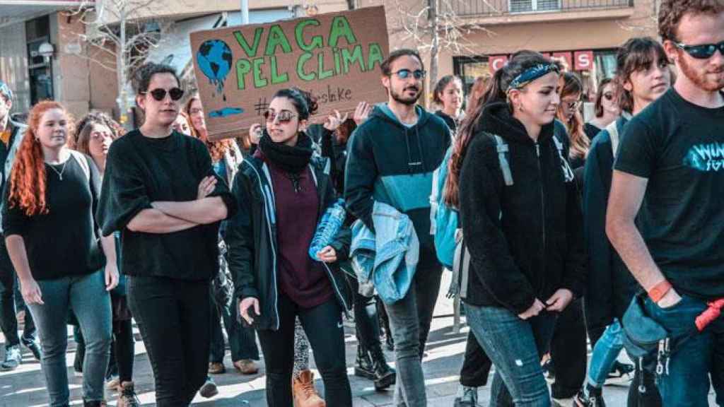 Una concentración de estudiantes por el clima en Girona / Fridays for future Girona