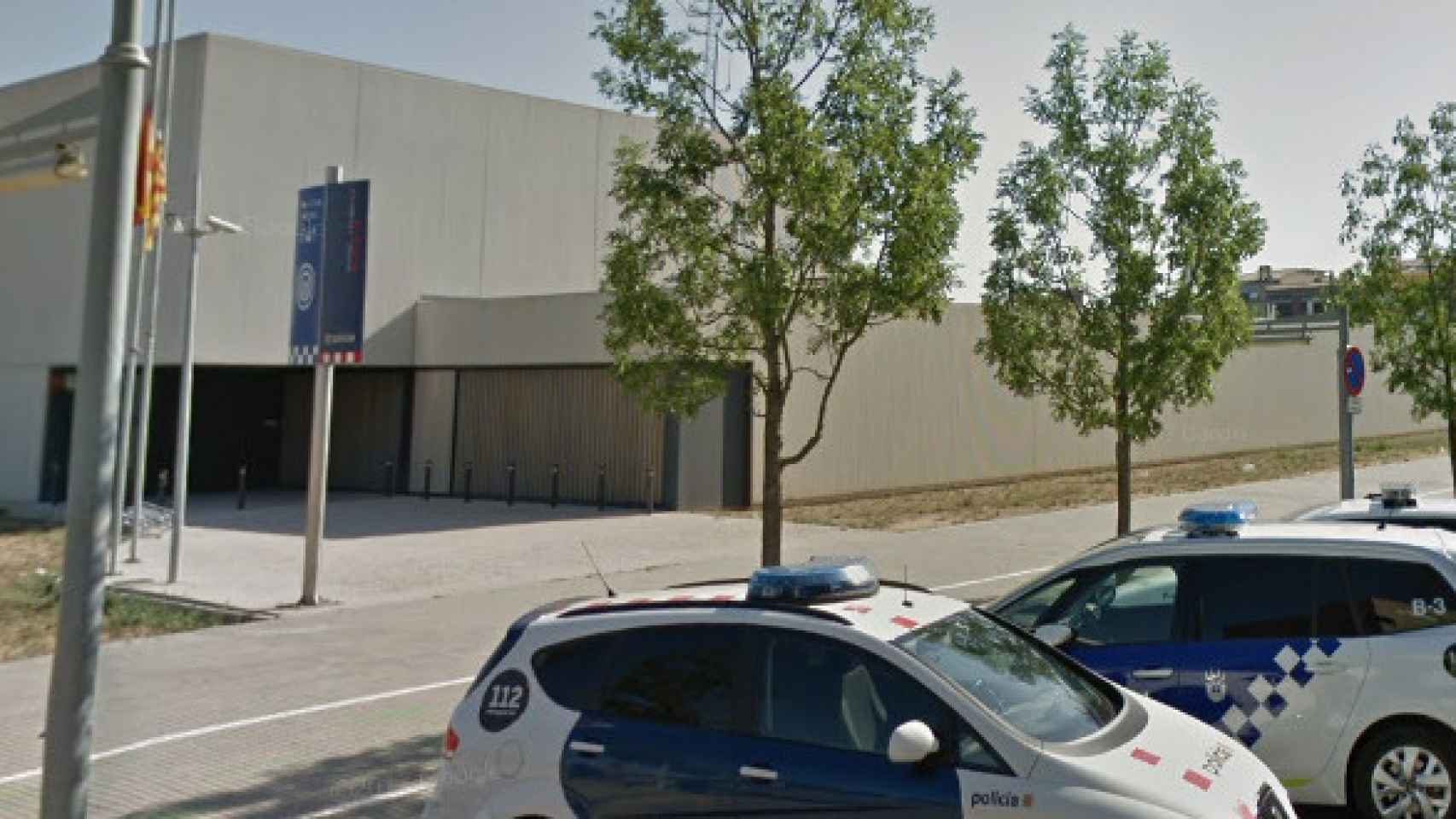 La comisaría de Mossos d'Esquadra en Salt (Girona) / GOOGLE MAPS