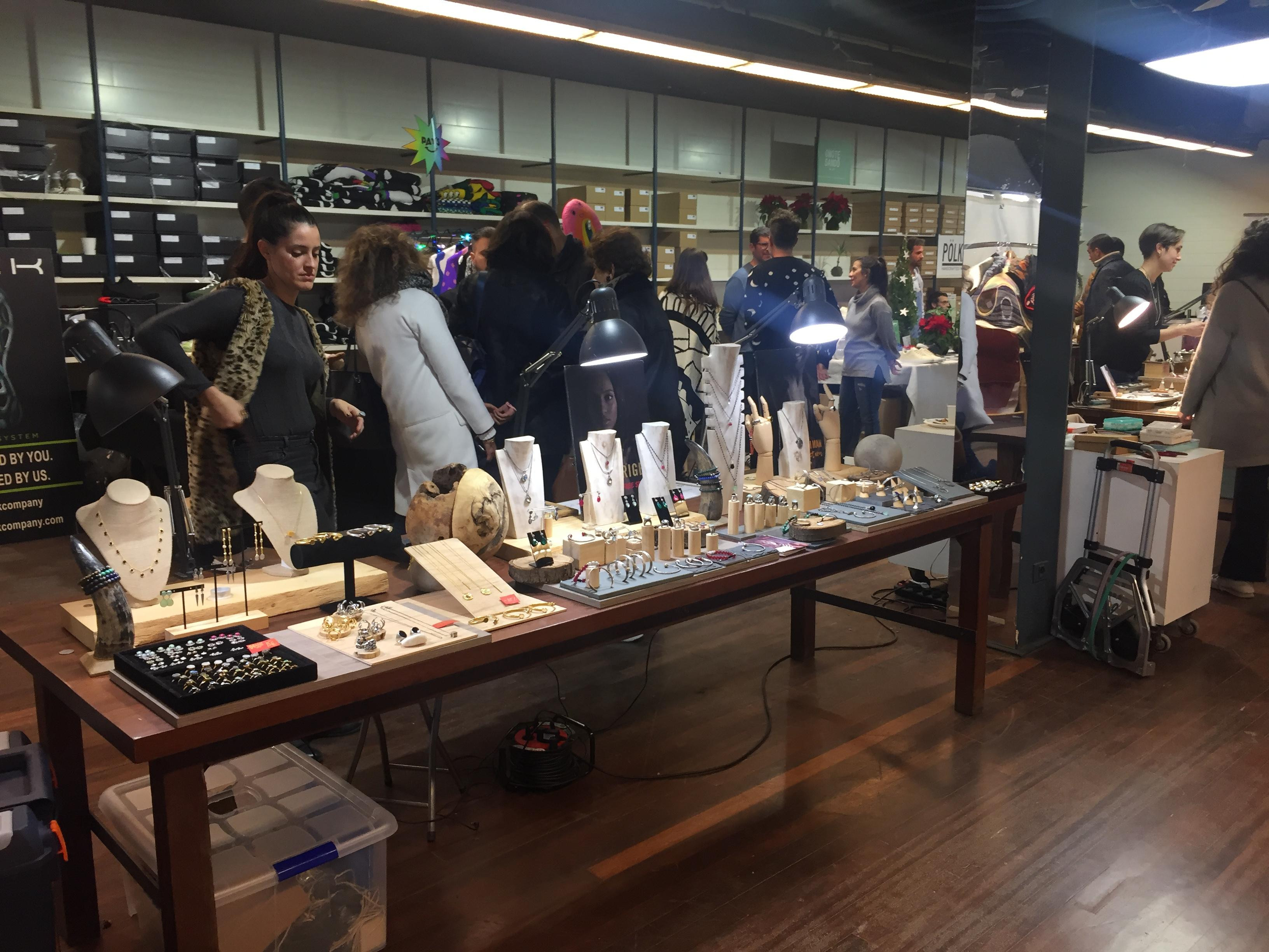 Expositor de joyas de Palo Market Fest / CG