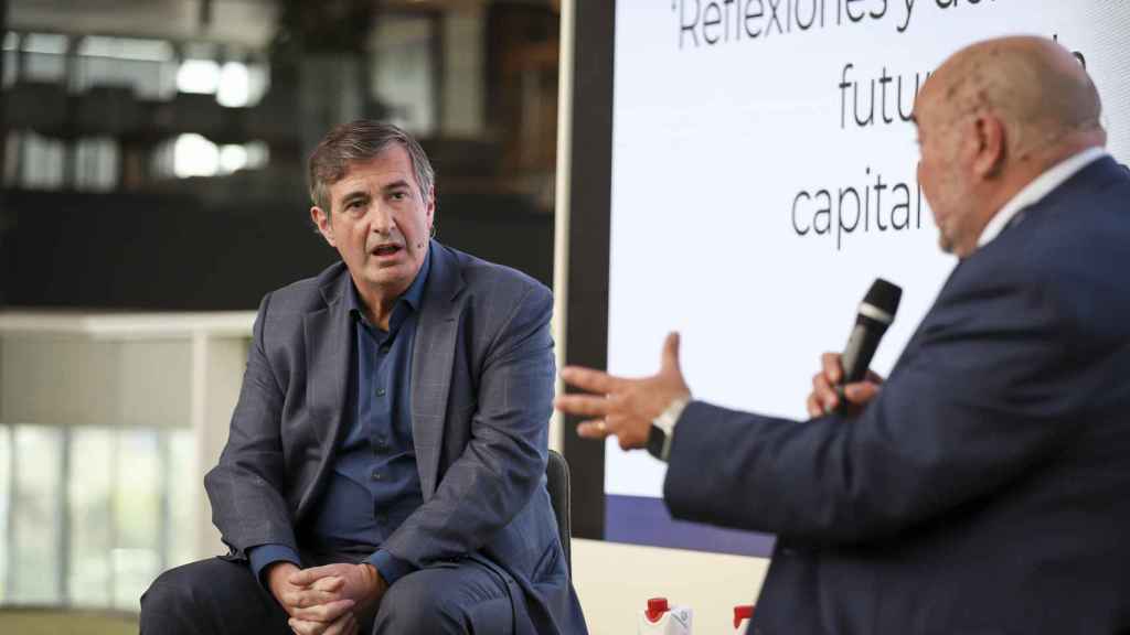 El director de 'La Vanguardia', Jordi Juan, en el foro 'Desperta BCN!' / GALA ESPÍN