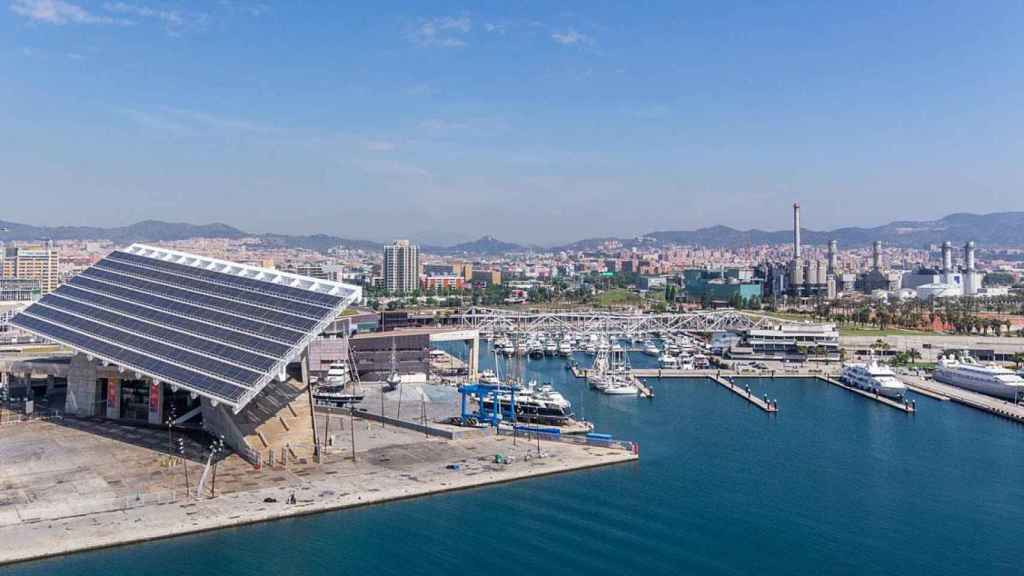 Imagen de la placa fotovoltaica del Parc del Fòrum de Barcelona/ AJBCN