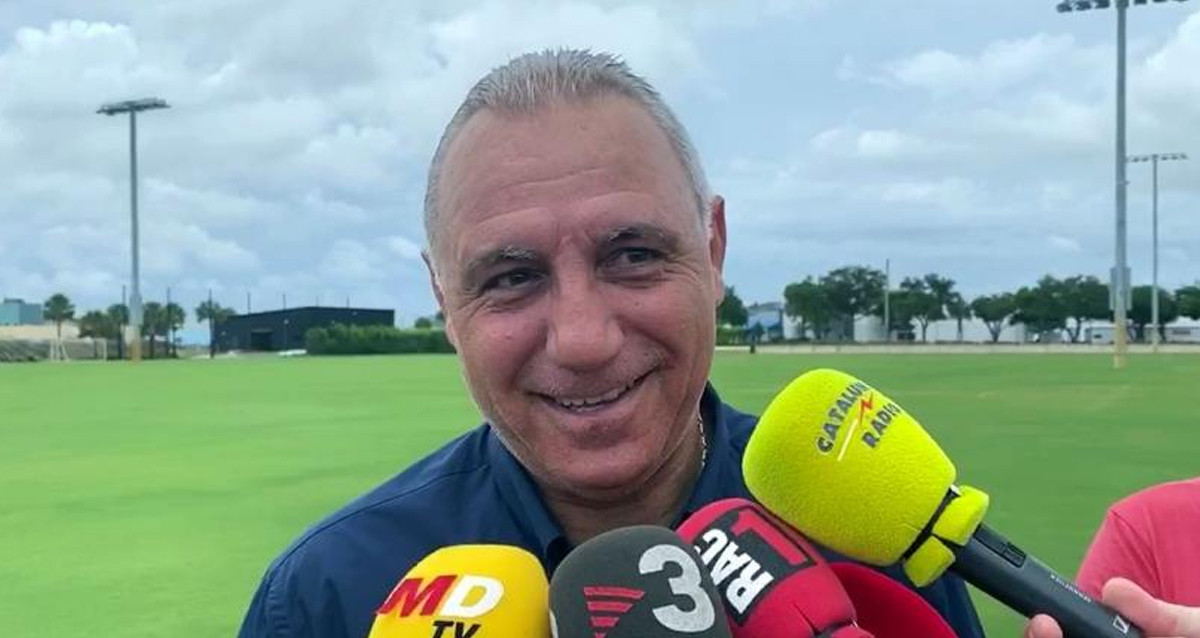 Stoichkov, leyenda del fútbol búlgaro, asistiendo a la pretemporada del Barça en Miami / Redes