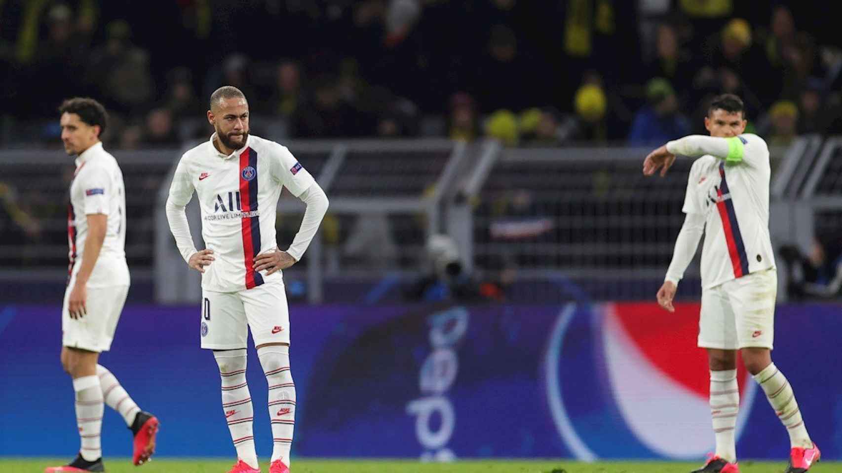 Neymar en el partido ante el Borussia Dortmund con la tercera equipación / EFE