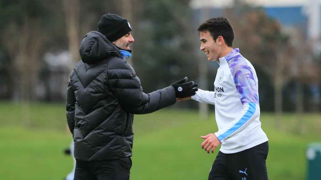 Pep Guardiola con Éric Garcia en un entrenamiento del City / Redes