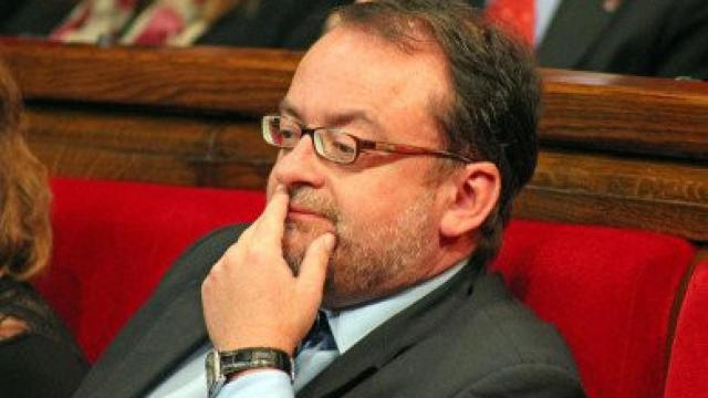 Daniel Fernández, en un pleno del Parlamento autonómico