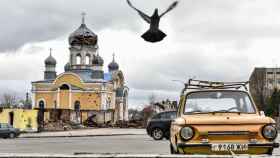 La iglesia de St. Godmothers en Malyn, en la región de Zhytomyr, dañada por los bombardeos rusos en Ucrania / OLEG PETRASYUK - EFE