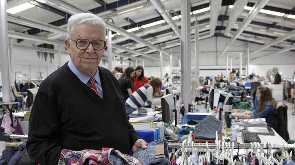 Un hijo de Rafael Domínguez de Gor, fundador y presidente del grupo textil Mayoral, entra en el consejo de MásMóvil