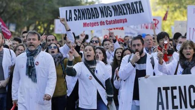 Protesta por las condiciones laborales en el ICS, el sector que ha celebrado unas elecciones sindicales esta semana en que el independentismo no ha llegado a la mesa sectorial / EFE