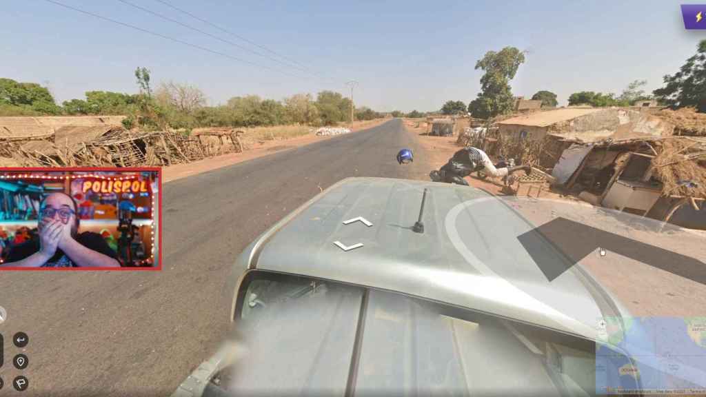 Un coche de Google atropella a un hombre / TWITCH