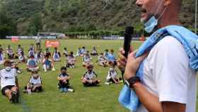 Guardiola en un campus de verano / Redes