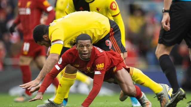 Wijnaldum en una acción con el Liverpool / EFE