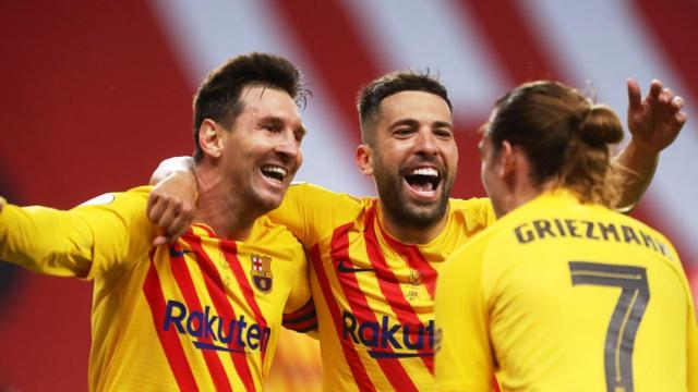 Griezmann y Jordi Alba, celebrando un gol con Leo Messi ante el Athletic / FCB