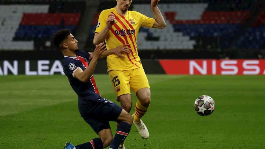 Clément Lenglet contra el PSG / EFE