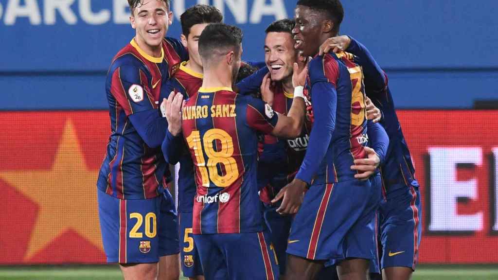 Los jugadores del Barça B celebrando un gol contra L'Hospitalet / FC Barcelona