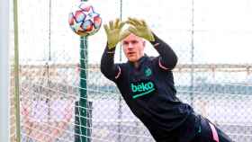 Ter Stegen, en un entrenamiento con el Barça | FCB