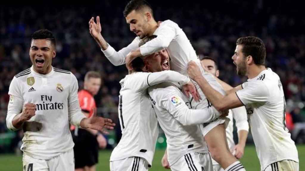 Ceballos celebrando un gol con el Real Madrid / EFE