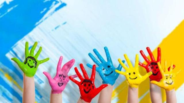 Campaña SCC contra el adoctrinamiento nacionalista y la exclusión del castellano en los colegios catalanes / CG