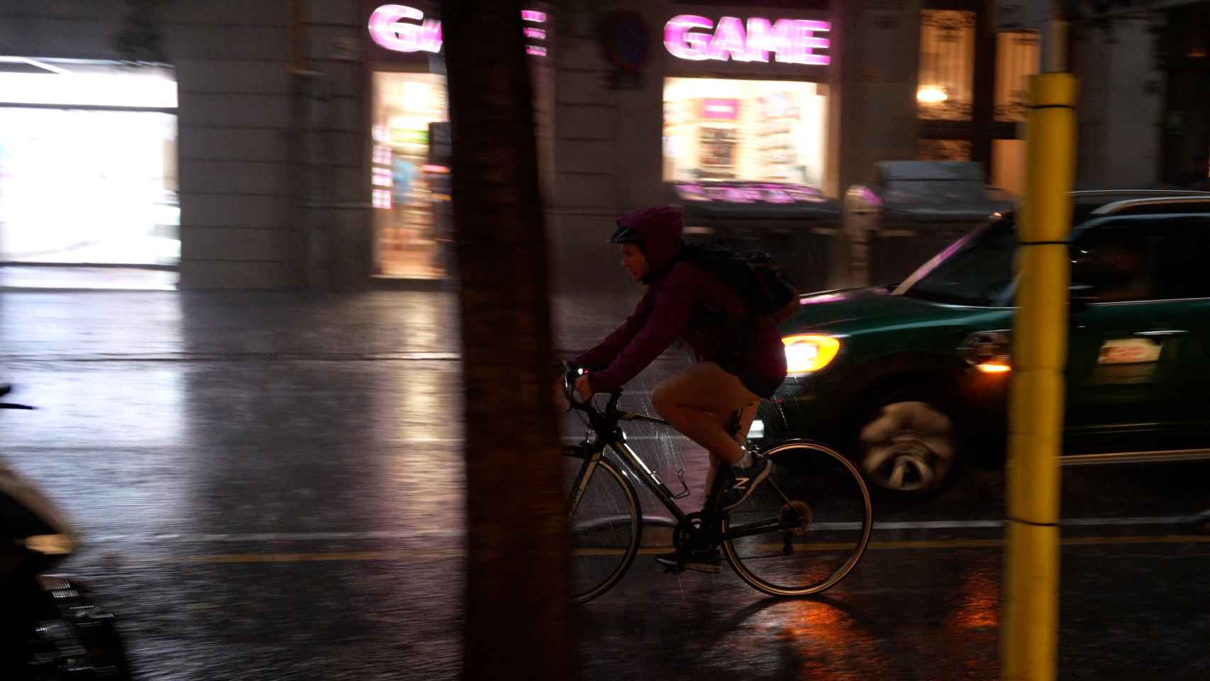 Tormenta en Barcelona / Luis Miguel Añón CG