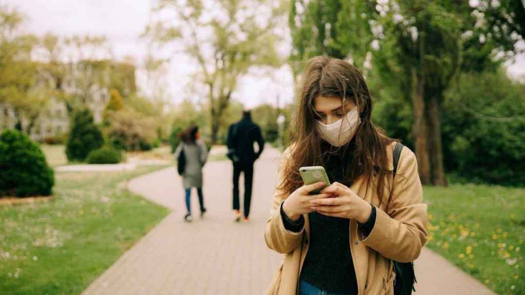 Uso de mascarilla en la calle / PEXELS