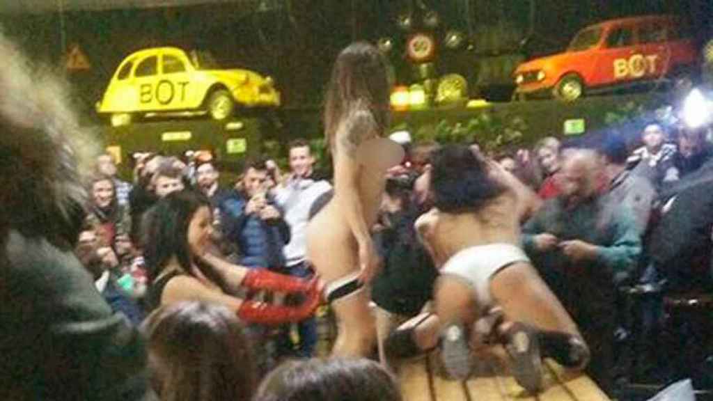 Un momento del acto sexual del sábado en The Bot, en Mataró / CG