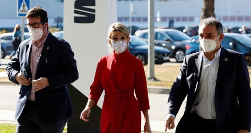 La Ministra Yolanda Díaz llegando a las instalaciones de Seat / Efe
