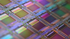 Elementos como el aluminio y el paladio, que han disparado sus precios en el mercado, son básicos para elaborar semiconductores / EP
