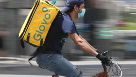 Un repartidor de Glovo / EP