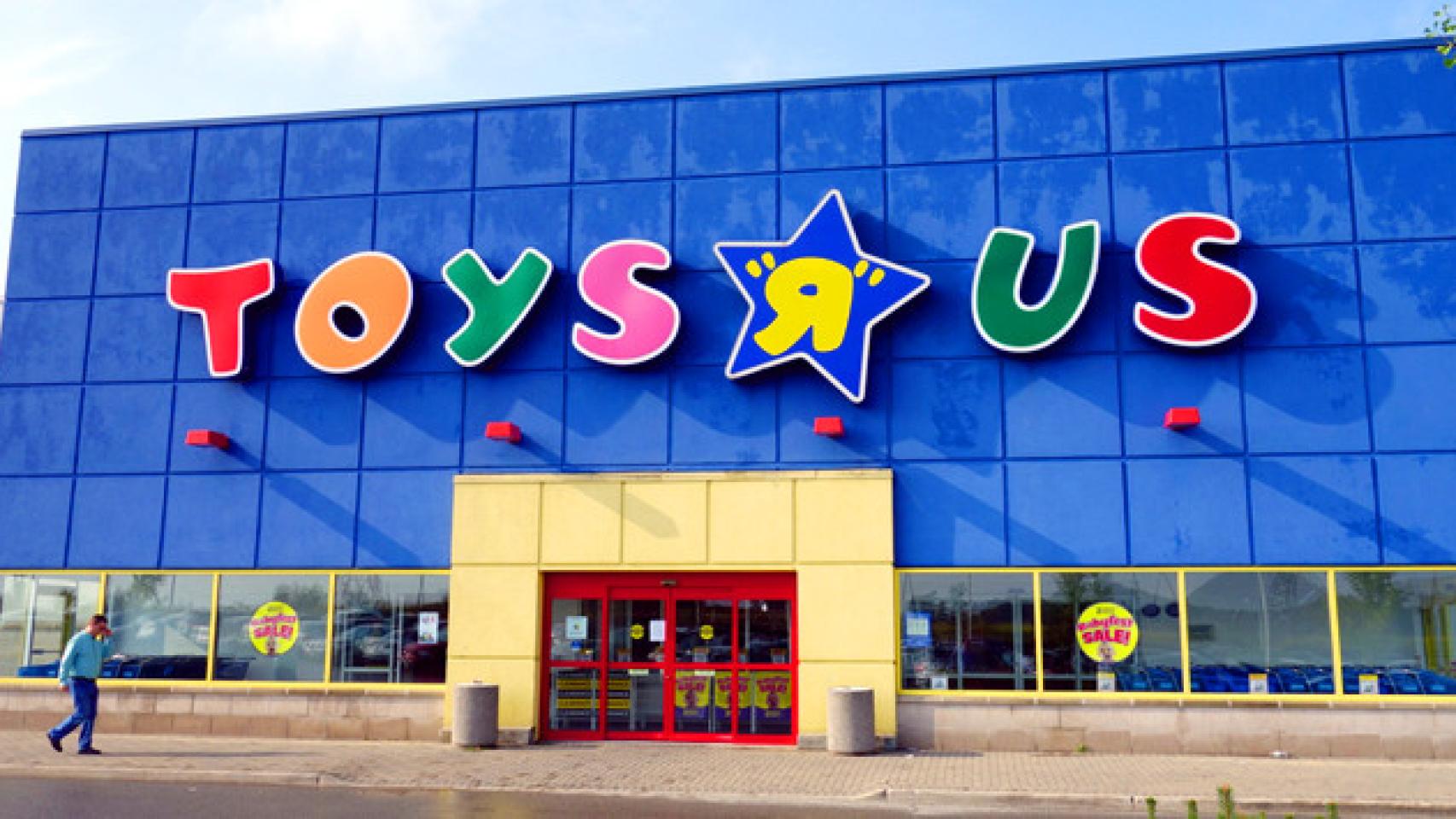 Entrada a una tienda de Toys R Us en Cataluña / CG