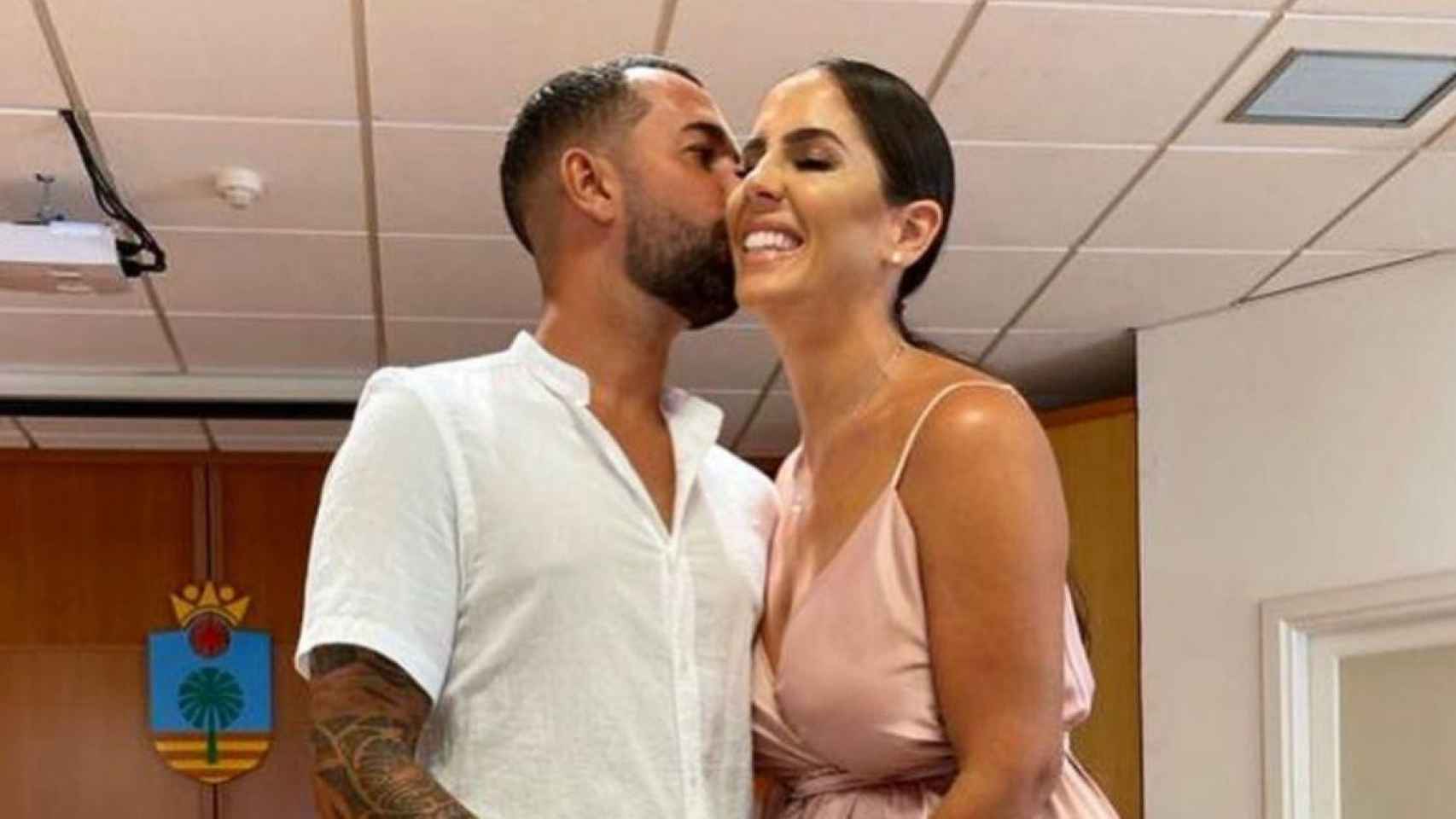 Anabel Pantoja y Omar Sánchez en la boda / INSTAGRAM